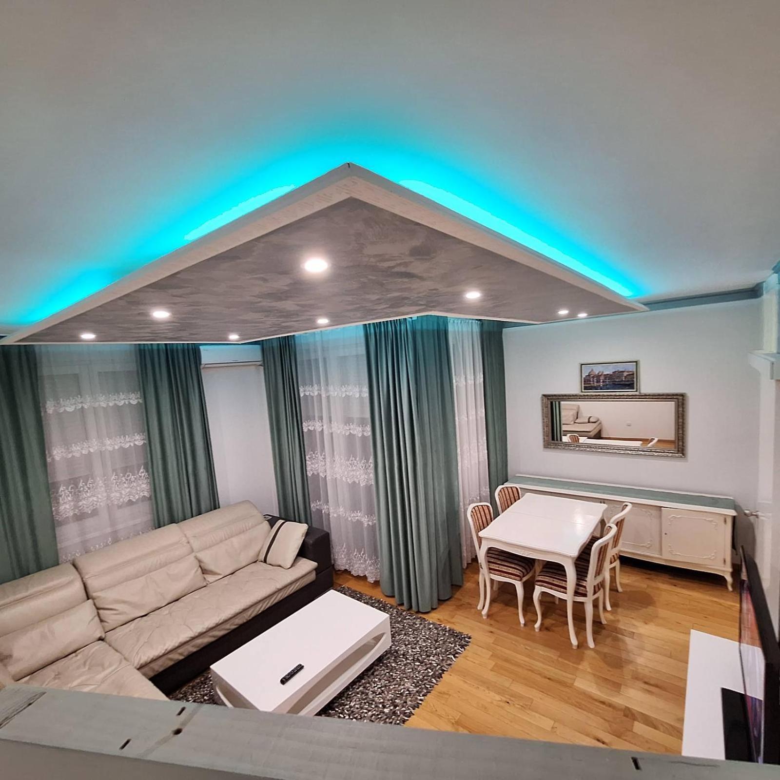 Elegantna Oaza Apartment Μπάνια Λούκα Εξωτερικό φωτογραφία