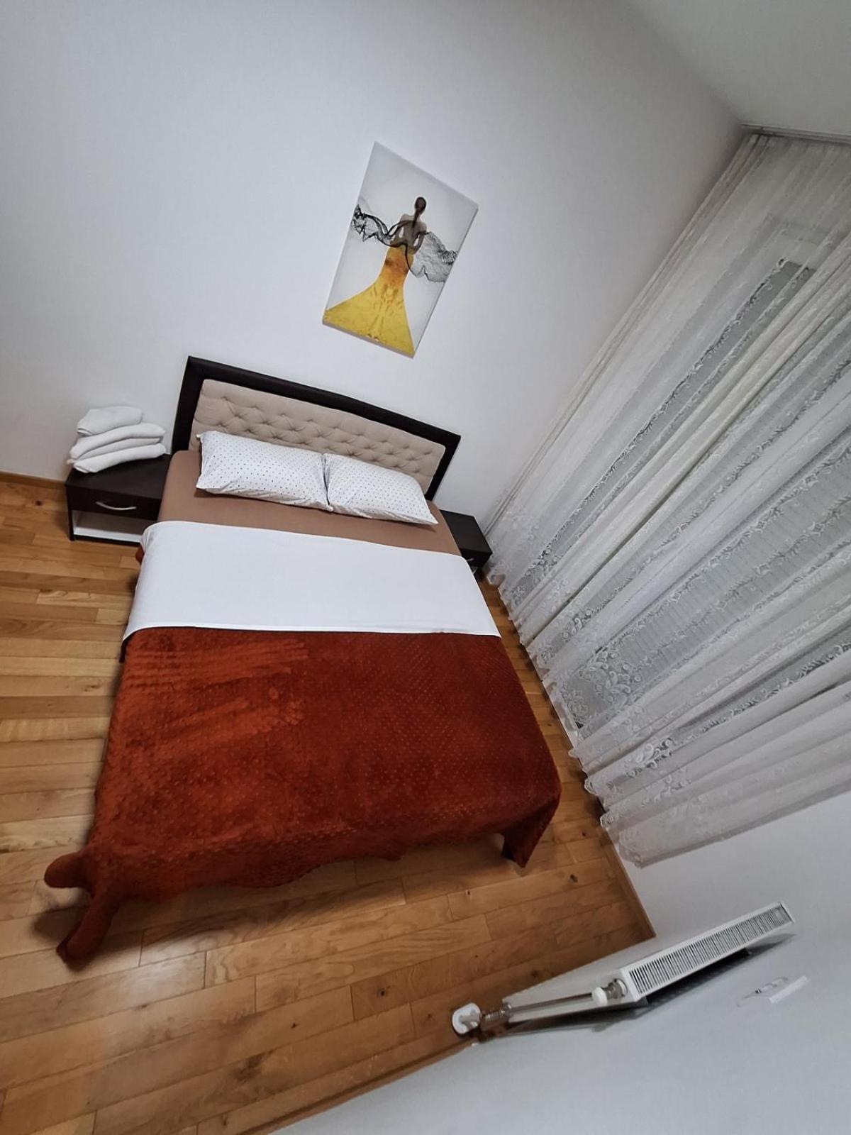 Elegantna Oaza Apartment Μπάνια Λούκα Εξωτερικό φωτογραφία