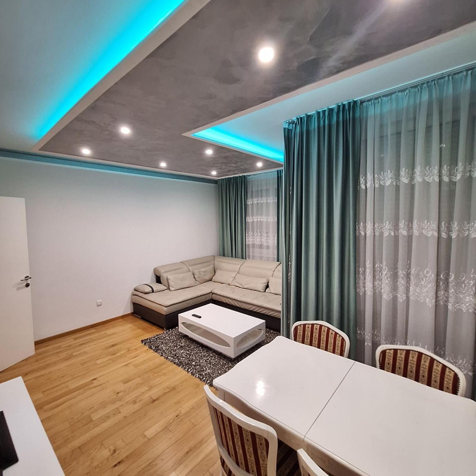 Elegantna Oaza Apartment Μπάνια Λούκα Εξωτερικό φωτογραφία