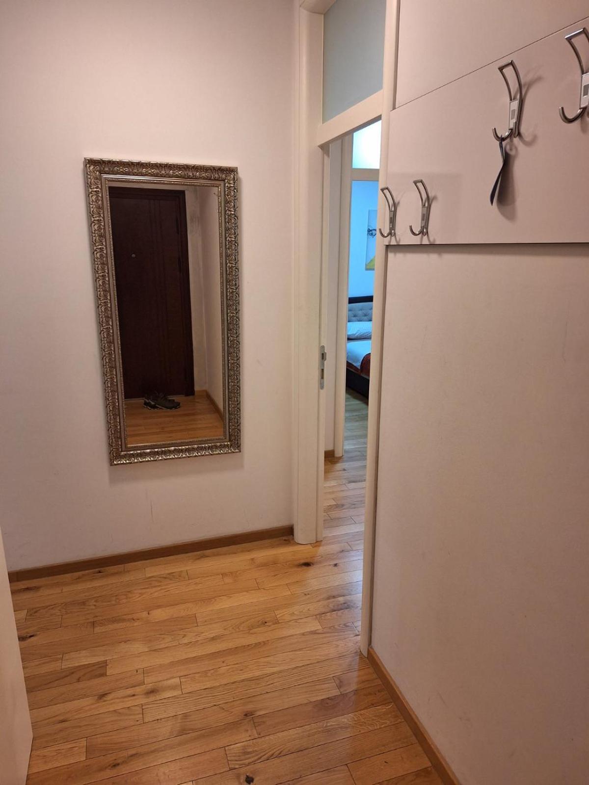 Elegantna Oaza Apartment Μπάνια Λούκα Εξωτερικό φωτογραφία
