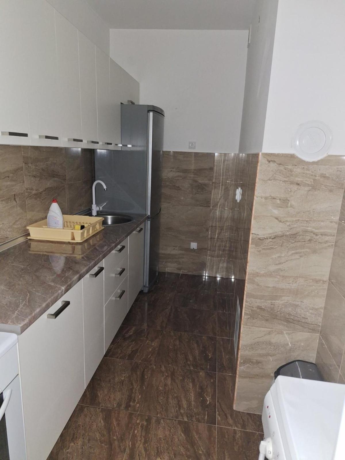 Elegantna Oaza Apartment Μπάνια Λούκα Εξωτερικό φωτογραφία