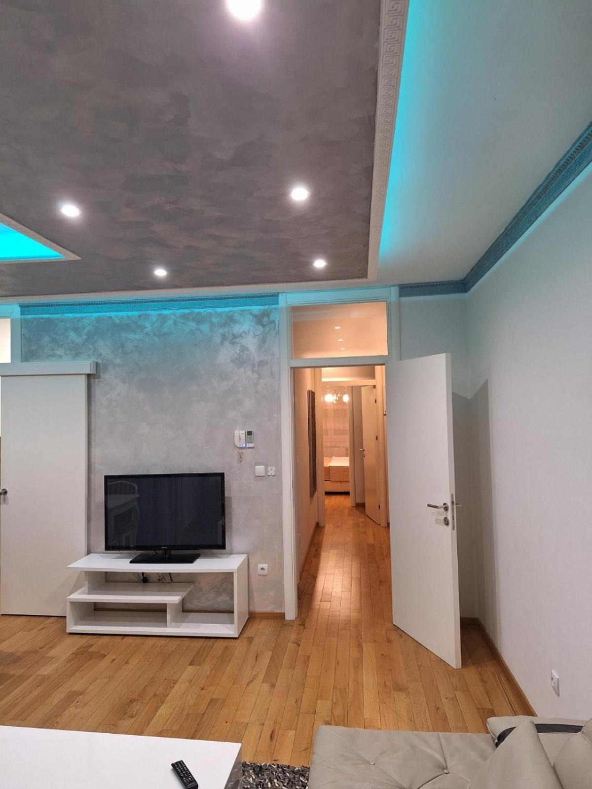 Elegantna Oaza Apartment Μπάνια Λούκα Εξωτερικό φωτογραφία