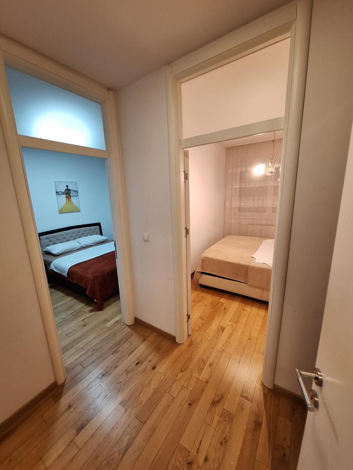 Elegantna Oaza Apartment Μπάνια Λούκα Εξωτερικό φωτογραφία